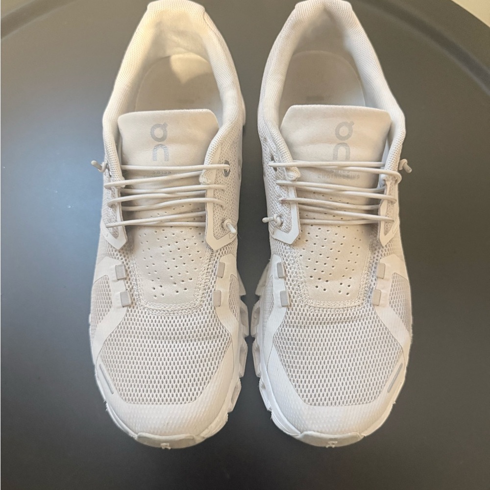On Running Light Gray Sneakers